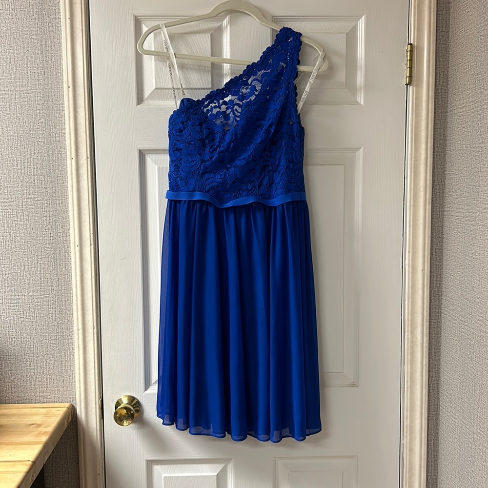 Size 8 women’s Short Blue Dress